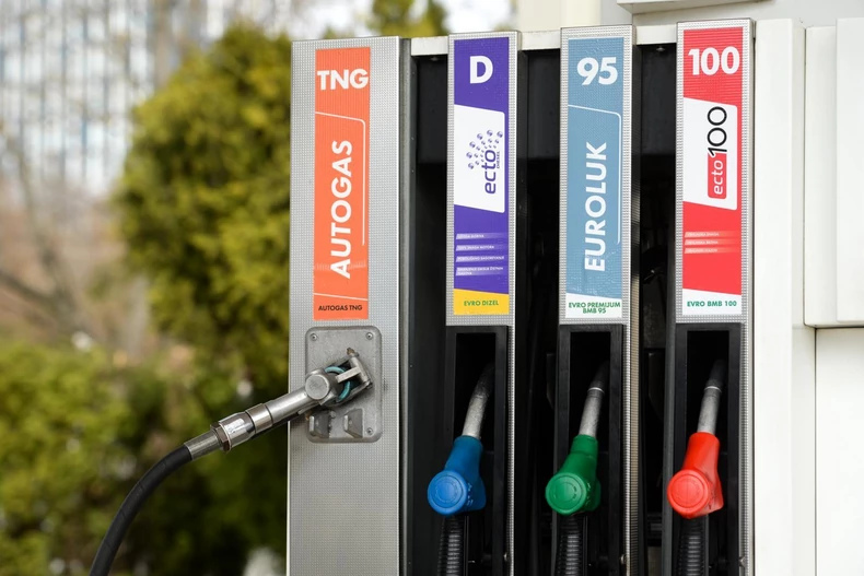 Ovo su nove cijene goriva: Svi na pumpe, dizel nikad jeftiniji!