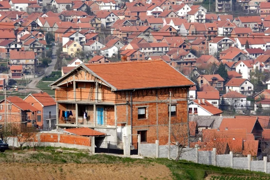 Gastarbajter iz Njemačke slao novac familiji svakog mjeseca, a onda saznao šta oni zapravo rade i pobjesnio