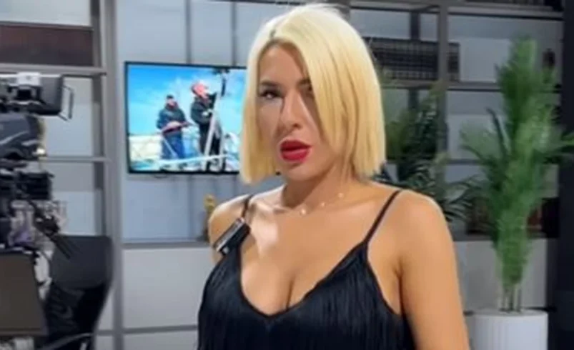 Jovana Jeremić vodila Jutarnji program bez gaća (FOTO)