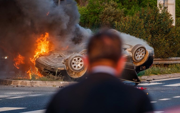 Poginuli 29-godišnji motorist i 32-godišnja žena. Dijete u bolnici