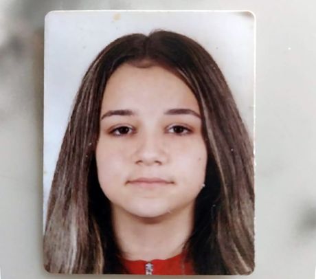 Anita (15) nestala pre šest dana, majka i otac mole za pomoć: “Bojimo se, pomozite nam”