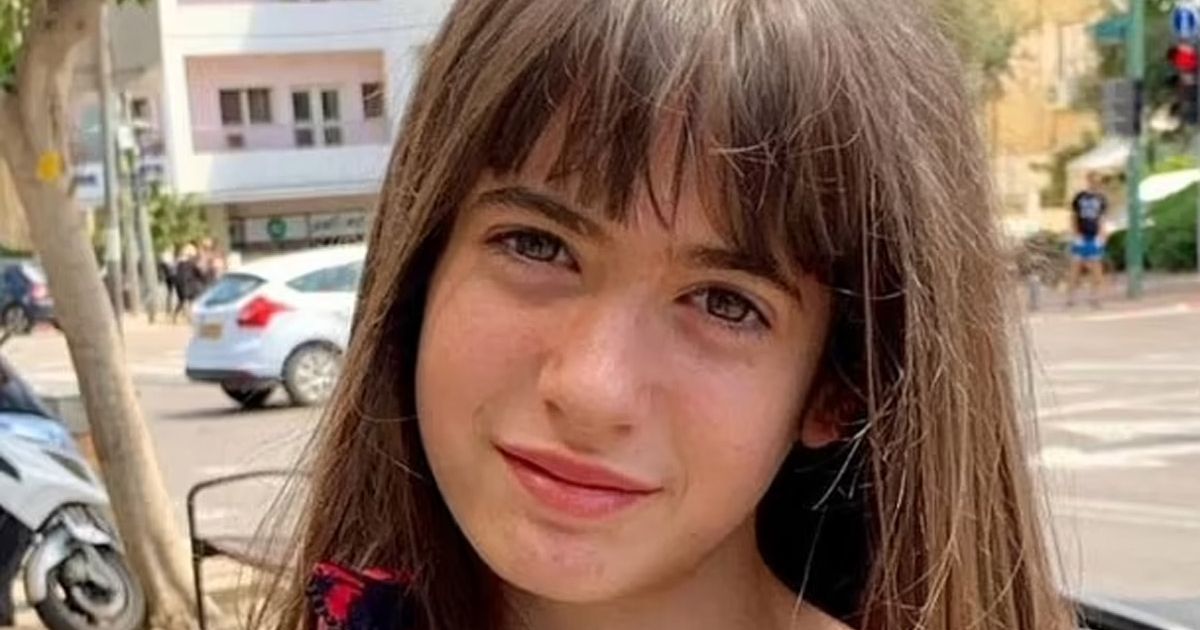 Mia (14) se ubila zbog maltretiranja, drugari kačili golišave slike na mreže: Ostavila oproštajno pismo