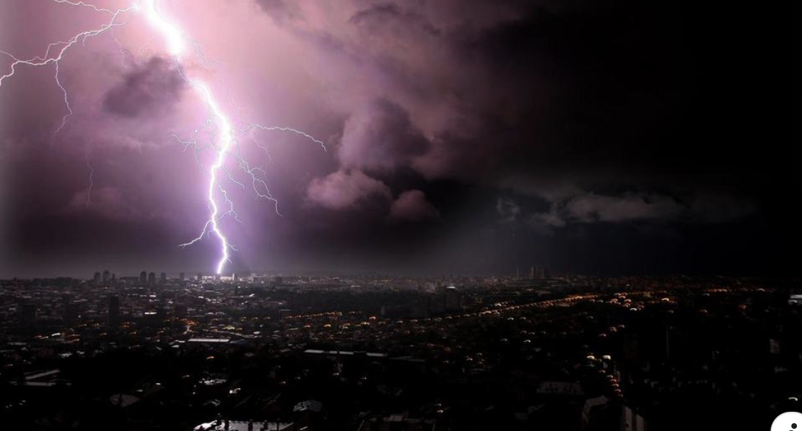 Kataklizma, morali i vatrogasci da reaguju! Izlile se reke, pokrenuta klizišta, putevi poplavljeni! (FOTO, VIDEO)