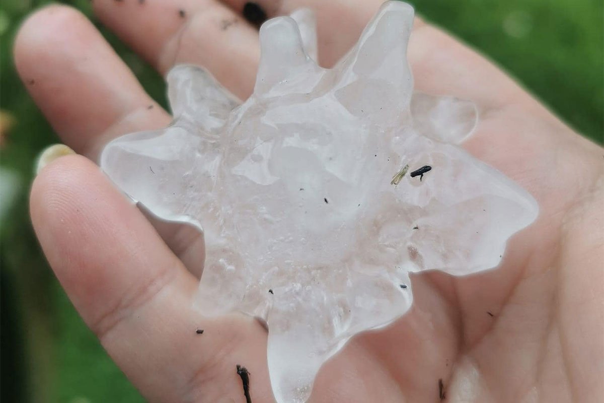 Snažno nevrijeme, meteorolozi u šoku: Padao grad veličine golf loptice (FOTO)