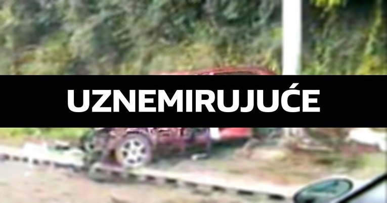 UZNEMIRUJUĆE / Auto u kojemu je poginula cura je smrskan. Vozio ga pijani maloljetnik